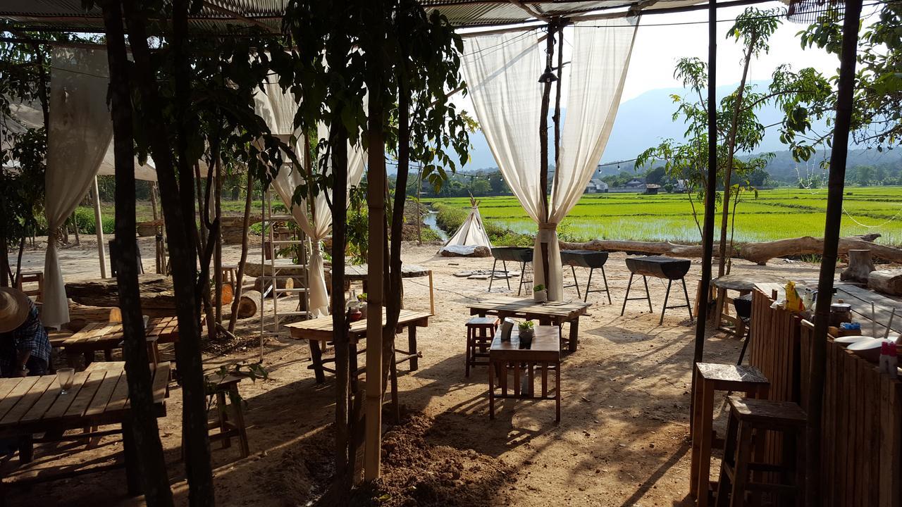 Hotel Camp Story Chiangmai Chiang Mai Esterno foto