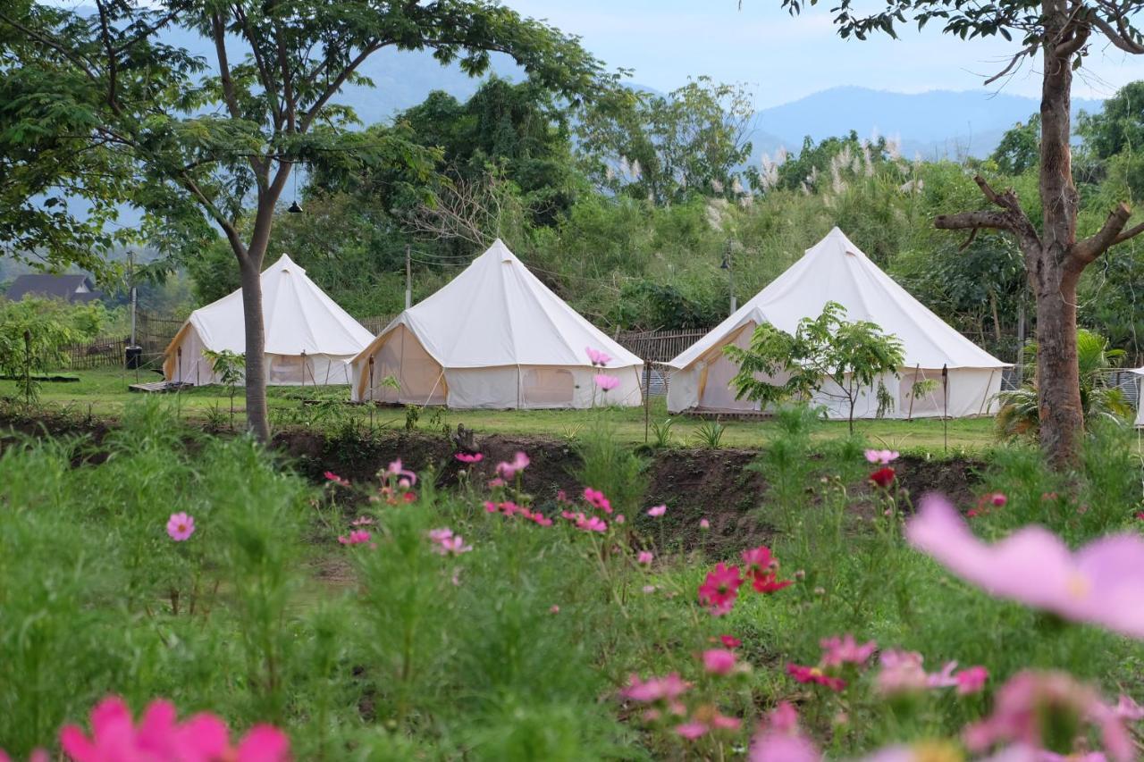 Hotel Camp Story Chiangmai Chiang Mai Esterno foto