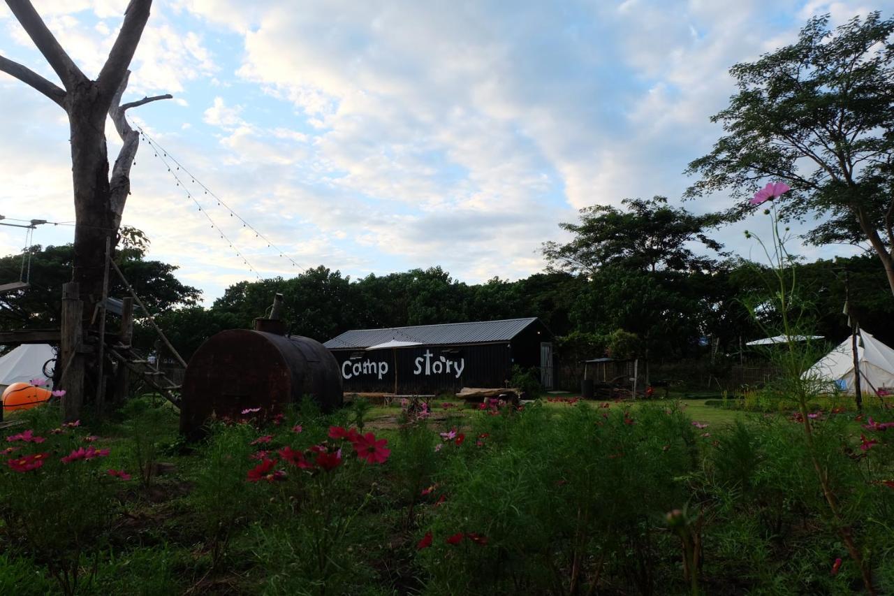 Hotel Camp Story Chiangmai Chiang Mai Esterno foto